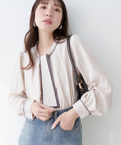 natural couture（ナチュラルクチュール）の「【WEB限定】マルチWAYボウタイ配色ブラウス（シャツ/ブラウス・レディース・アイボリー/ミント/ライトベージュ/ピンクベージュ/サックスブルー/チャコールグレー・FREE）」の3枚目の写真