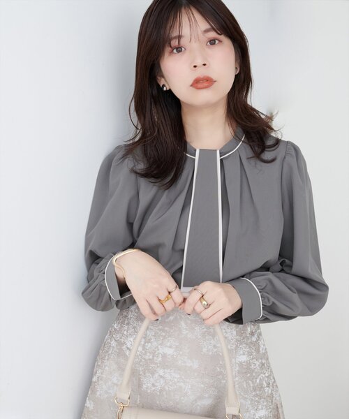 natural couture（ナチュラルクチュール）の「【WEB限定】マルチWAYボウタイ配色ブラウス（シャツ/ブラウス・レディース・アイボリー/ミント/ライトベージュ/ピンクベージュ/サックスブルー/チャコールグレー・FREE）」の2枚目の写真