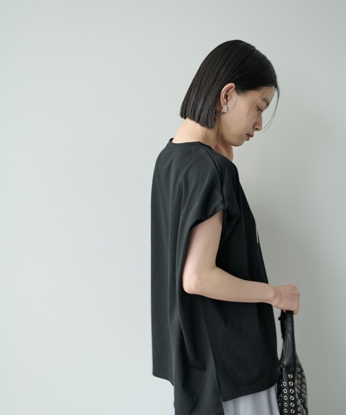 Shelly island(シェリーアイランド)の「刺繍ロゴフレンチ袖Tシャツ(Tシャツ/カットソー・レディース・ブラック/ホワイト・FREE)」の6枚目の写真