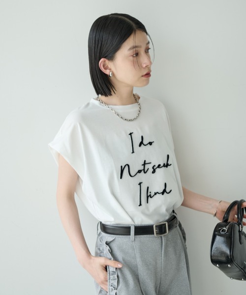 Shelly island(シェリーアイランド)の「刺繍ロゴフレンチ袖Tシャツ(Tシャツ/カットソー・レディース・ブラック/ホワイト・FREE)」の15枚目の写真