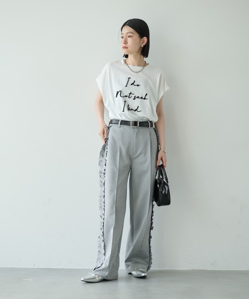 Shelly island(シェリーアイランド)の「刺繍ロゴフレンチ袖Tシャツ(Tシャツ/カットソー・レディース・ブラック/ホワイト・FREE)」の13枚目の写真