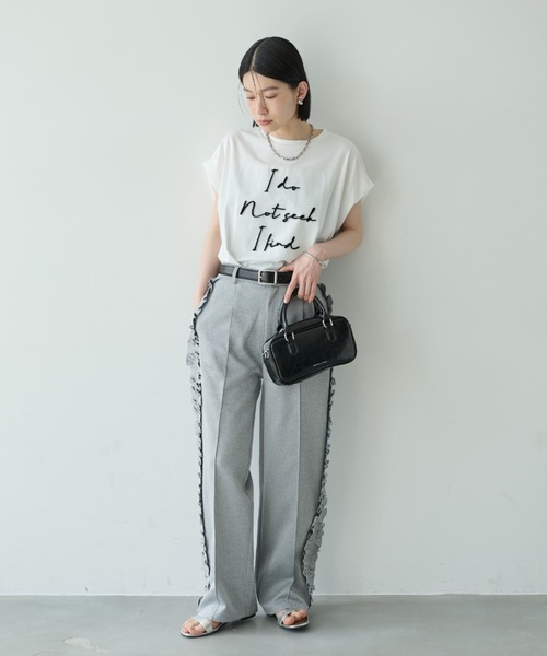 Shelly island(シェリーアイランド)の「刺繍ロゴフレンチ袖Tシャツ(Tシャツ/カットソー・レディース・ブラック/ホワイト・FREE)」の19枚目の写真
