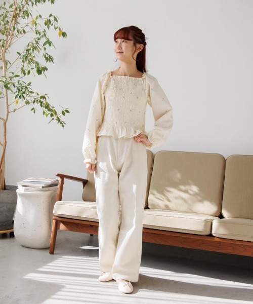 flower（フラワー）の「フラワーエンブロイダリーブラウス（シャツ/ブラウス・レディース・イエロー/ホワイト・FREE）」の6枚目の写真