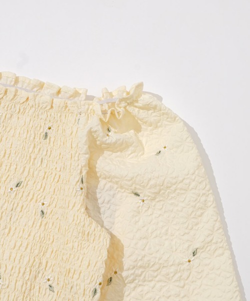 flower（フラワー）の「フラワーエンブロイダリーブラウス（シャツ/ブラウス・レディース・イエロー/ホワイト・FREE）」の17枚目の写真