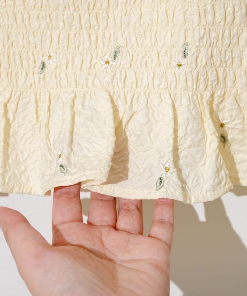 flower（フラワー）の「フラワーエンブロイダリーブラウス（シャツ/ブラウス・レディース・イエロー/ホワイト・FREE）」の21枚目の写真