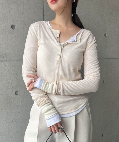 andme（アンドミー）の「【新色追加】ヘンリーネックシアートップス（Tシャツ/カットソー・レディース・ブラック/アイボリー/オフホワイト/グレー/ピンク/ダークベージュ/イエロー・FREE）」の10枚目の写真