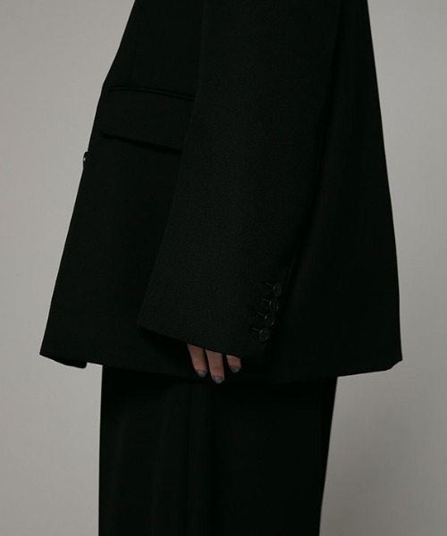 ETRE TOKYO(エトレトウキョウ)の「SANTEダブルブレストボクシージャケット(テーラードジャケット・レディース・ブラック/グレー・M/S)」の7枚目の写真
