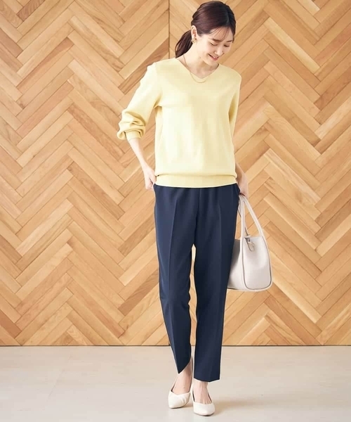 a.v.v（アーヴェヴェ）の「【イージーケア/ストレッチ】美ラクるイージーテーパードパンツ（その他パンツ・レディース・ブラック/ネイビー/グレー/ブルー・40/38/36/34/42）」の17枚目の写真