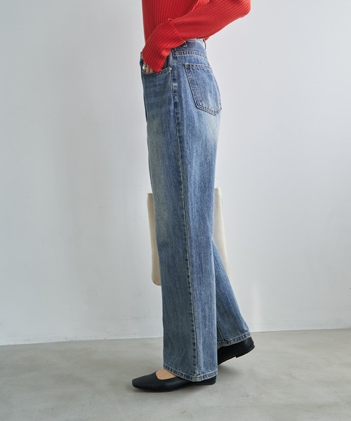 STYLE DELI(スタイルデリ)の「ブリーチストレートデニム(デニムパンツ・レディース・ライトブルー・SMALL/MEDIUM/LARGE)」の5枚目の写真