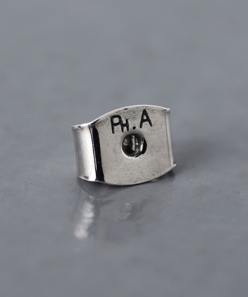 PHILIPPE AUDIBERT（フィリップ オーディベール）の「＜PHILIPPE AUDIBERT＞MEISSA F/PRL 2WAY ピアス（ピアス（両耳用）・レディース・シルバー・FREE）」の6枚目の写真