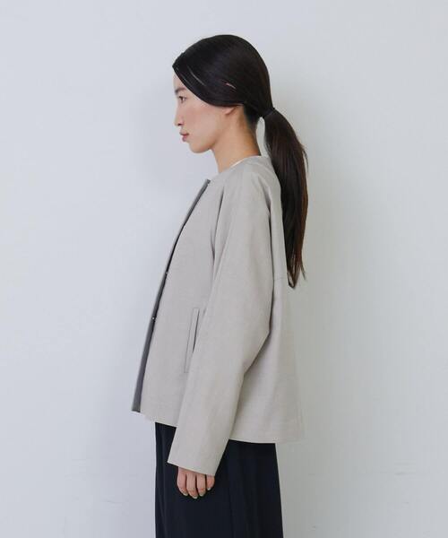 conges payes ADIEU TRISTESSE(コンジェ ペイエ アデュートリステス)の「【3月お気に入り登録ブランド内5位】【セットアップ】ノーカラージャケット(ノーカラージャケット・レディース・ブラック/グレー・38)」の13枚目の写真