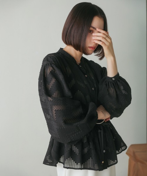 Bou Jeloud(ブージュルード)の「ペプラムブラウス(シャツ/ブラウス・レディース・ホワイト/グリーン/ブラック・38)」の19枚目の写真