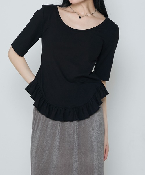 le ELMi（ルエルミ）の「Round hem frill ballet neck tee / ラウンド裾フリル バレエネック カットソー（Tシャツ/カットソー・レディース・ブラック/オフホワイト・FREE）」の20枚目の写真