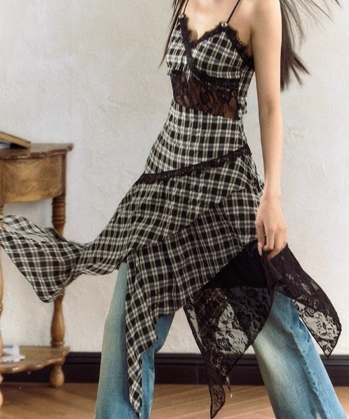 セール】レース切り替えアシンメトリーチェックキャミワンピース