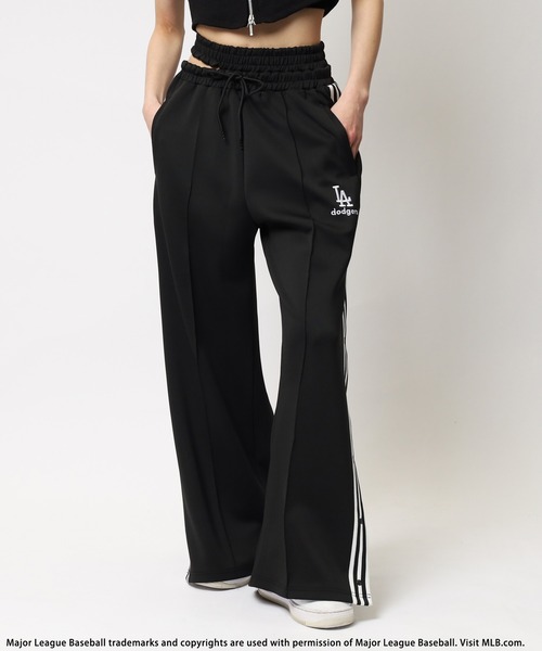 BACK TO THE FIELD（バック トゥー ザ フィールド）の「【MLB】刺繍ロゴウエストデザイントラックパンツ（その他パンツ・レディース・ブラック/ホワイト/ブルー・FREE）」の3枚目の写真