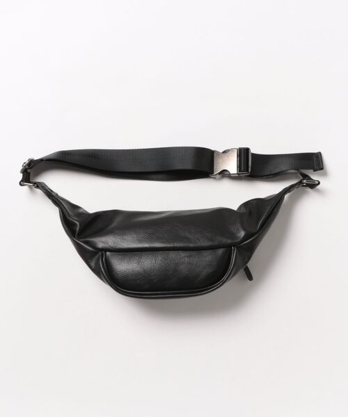 SPINNS（スピンズ）の「合皮ウエストポーチ/シンプル（ボディバッグ/ウエストポーチ・メンズ・ブラック・ONESIZE）」の2枚目の写真