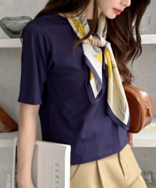 TREOVER(トレオーバー)の「ベーシックコンパクトTシャツ(Tシャツ/カットソー・レディース・ナチュラル/オフホワイト/ブラック/ネイビー/チャコール・FREE)」の15枚目の写真