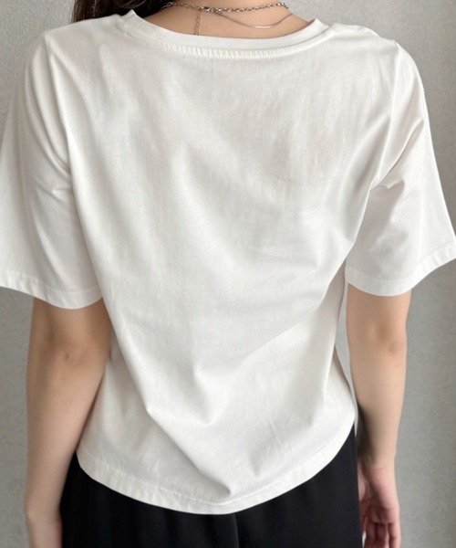 TREOVER(トレオーバー)の「ベーシックコンパクトTシャツ(Tシャツ/カットソー・レディース・ナチュラル/オフホワイト/ブラック/ネイビー/チャコール・FREE)」の12枚目の写真
