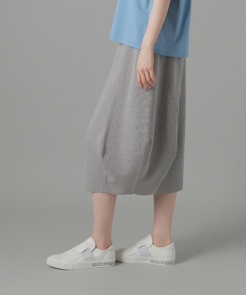 ZUCCa(ズッカ)の「ホールドットニット / ニットスカート / (O)(スカート・レディース・ブラック/グレー/カーキ・M size)」の7枚目の写真