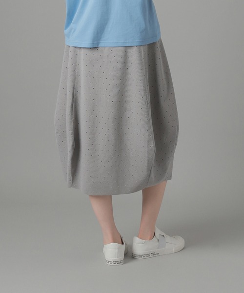 ZUCCa(ズッカ)の「ホールドットニット / ニットスカート / (O)(スカート・レディース・ブラック/グレー/カーキ・M size)」の8枚目の写真