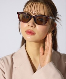 シャープキャットアイウェア