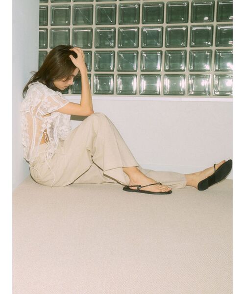 Htage(テージ)の「【Htage】サイドデザインリネン混タックパンツ(その他パンツ・レディース・アイボリー/ネイビー・SMALL/MEDIUM)」の5枚目の写真