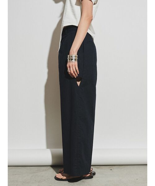 Htage(テージ)の「【Htage】サイドデザインリネン混タックパンツ(その他パンツ・レディース・アイボリー/ネイビー・SMALL/MEDIUM)」の14枚目の写真