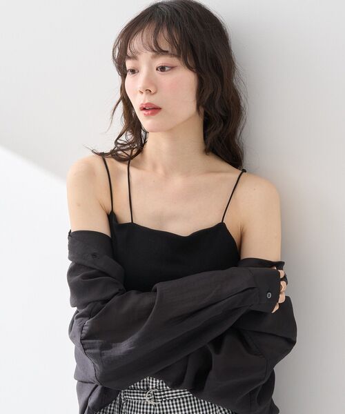 earth music&ecology(アースミュージックアンドエコロジー)の「アシメショルダーショートキャミソール(キャミソール・レディース・オフホワイト/ブルー/ブラック・S/M)」の19枚目の写真