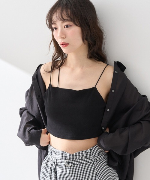 earth music&ecology(アースミュージックアンドエコロジー)の「アシメショルダーショートキャミソール(キャミソール・レディース・オフホワイト/ブルー/ブラック・S/M)」の4枚目の写真