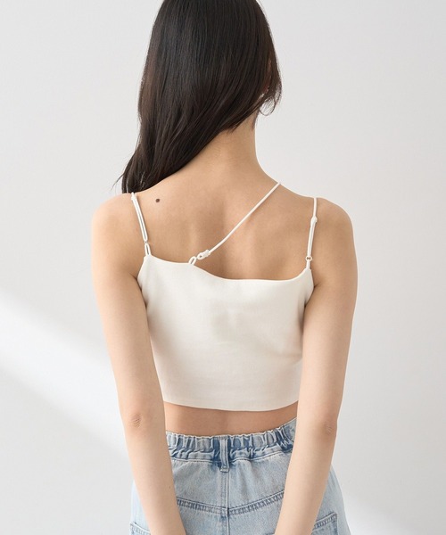 earth music&ecology(アースミュージックアンドエコロジー)の「アシメショルダーショートキャミソール(キャミソール・レディース・オフホワイト/ブルー/ブラック・S/M)」の15枚目の写真