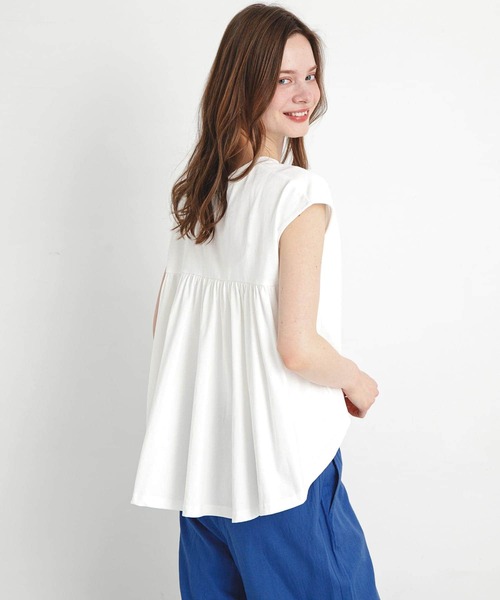 URBAN RESEARCH Sonny Label(アーバンリサーチサニーレーベル)の「『WEB限定』吸水速乾クールタッチバックフレアプルオーバー(Tシャツ/カットソー・レディース・グレー系その他/ピンク/オフホワイト/ブラック・FREE)」の7枚目の写真