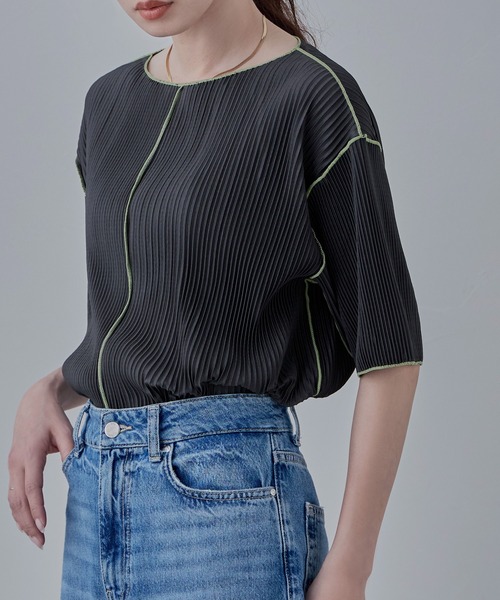 etoll.(エトル)の「配色プリーツメロートップス(Tシャツ/カットソー・レディース・ブラウン/グレー/アイボリー/ブラック・FREE)」の1枚目の写真