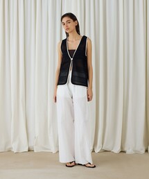 ほぼ新品！！DES PRÉSシアータックニット Vネックジレ DES PRES（デ・プレ）の「シアータックニット Vネックジレ（ベスト