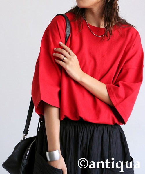 antiqua(アンティカ)の「バスクTシャツ(Tシャツ/カットソー・レディース・ホワイト/ライム/ブルー系その他/ブラック/グレイッシュベージュ/アッシュグレー/杢グレー/ピンク/レッド/カーキ/ブルー・M/L/XL)」の22枚目の写真