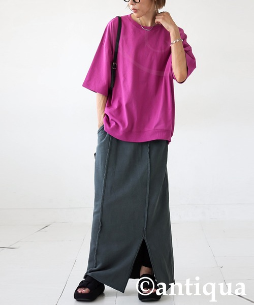 antiqua(アンティカ)の「バスクTシャツ(Tシャツ/カットソー・レディース・ホワイト/ライム/ブルー系その他/ブラック/グレイッシュベージュ/アッシュグレー/杢グレー/ピンク/レッド/カーキ/ブルー・M/L/XL)」の21枚目の写真