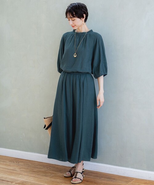 23区 S(ニジュウサンクチイサイサイズ)の「【洗える】LIBECOリネン ボリュームスリーブ ブラウス(シャツ/ブラウス・レディース・ホワイト系/ダークブラウン系/ふじ色系/スカイブルー系/オールドローズ系/ダークグリーン系・32)」の18枚目の写真