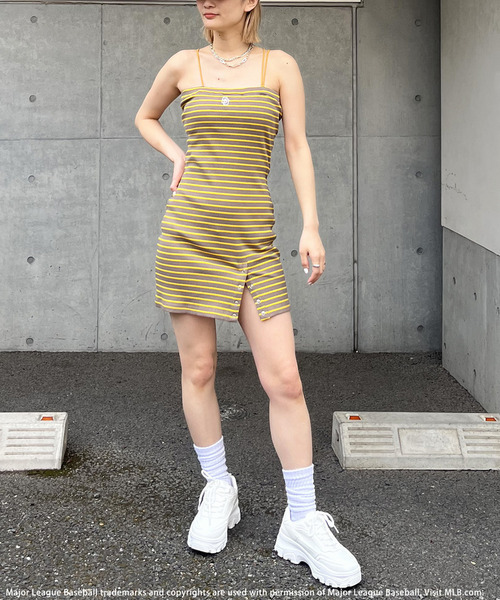 BACK TO THE FIELD（バック トゥー ザ フィールド）の「【MLB】アシメラインリブキャミワンピース（ワンピース・レディース・ネイビー/イエロー/ブラック・FREE）」の4枚目の写真