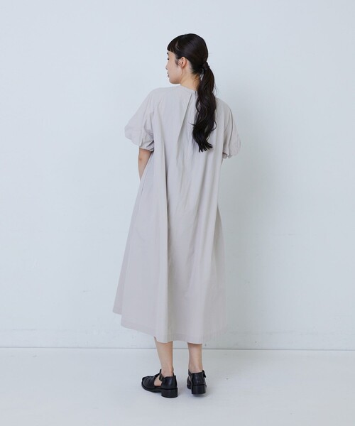 LOISIR(ロワズィール)の「【MTサイズ有り】コットンワッシャーローンバルーンスリーブワンピース(ワンピース・レディース・ベージュ・M/MT)」の6枚目の写真