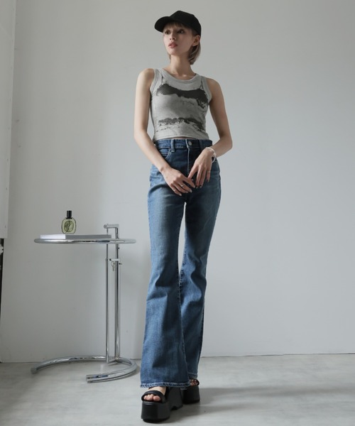 Ulysses（ユリシス）の「【ブラトップ】カップ付きデザインタンクトップ（タンクトップ・レディース・ホワイト/ブラック/グレー・F）」の4枚目の写真