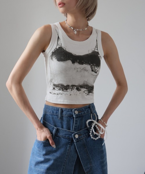 Ulysses（ユリシス）の「【ブラトップ】カップ付きデザインタンクトップ（タンクトップ・レディース・ホワイト/ブラック/グレー・F）」の14枚目の写真