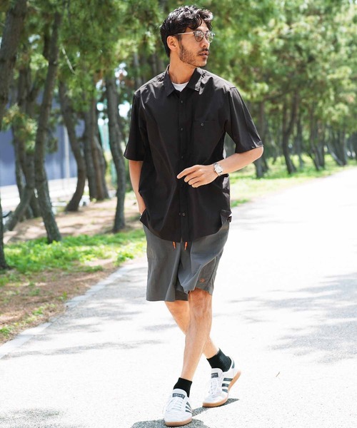 jiggys shop(ジギーズショップ)の「ポリエステルタフタ レギュラーカラー スナップボタン 半袖シャツ(シャツ/ブラウス・メンズ・チャコールグレー/ベージュ/ブラック/カーキ・SMALL/MEDIUM/LARGE/X-LARGE)」の22枚目の写真