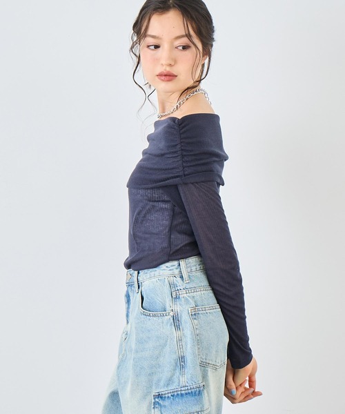 ANAP(アナップ)の「オフショルシアートップス(Tシャツ/カットソー・レディース・ブラック/ライトグレー/アイボリー/ネイビー・FREE)」の19枚目の写真