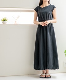 バルーンシルエット ノースリーブワンピース