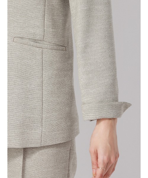 SUIT SQUARE（スーツスクエア）の「パイピングジャケット Vカラー ウォッシャブル スラブツイード 無地（ノーカラージャケット・レディース・ベージュ系・36(7号)/40(11号)）」の11枚目の写真