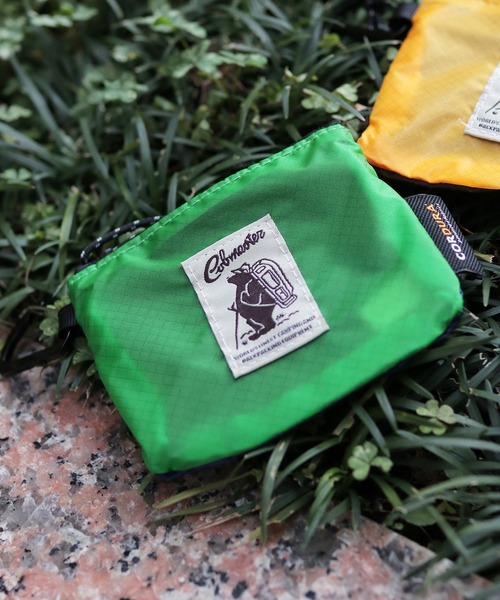 COBMASTER(コブマスター)の「COBMASTER/コブマスター COB-CR FLAT POUCH カラビナ付きポーチ(ポーチ・メンズ・ミント/イエロー/ブラウン/オレンジ/パープル/ブラック/ホワイト/グリーン・FREE)」の4枚目の写真