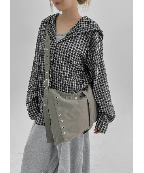 BLACKUP（ブラックアップ）の「[MADE] シュロットチェックサマールーズフィットフードシャツ（シャツ/ブラウス・レディース・ブラック/ネイビー・FREE）」の8枚目の写真