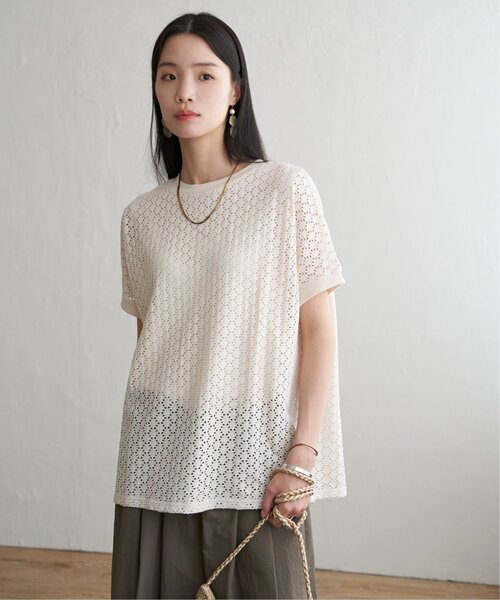 LBC（エルビーシー）の「【プチプラ1990円（税抜）】アイレットレースプルオーバー（Tシャツ/カットソー・レディース・ホワイト/ブラック/グレイッシュベージュ/ブルー/グリーン・L/M）」の20枚目の写真