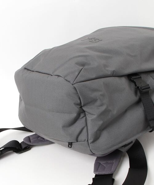 Y-3（ワイスリー）の「Y-3 BACKPACK（バックパック/リュック・メンズ・グレー・ONE SIZE）」の4枚目の写真