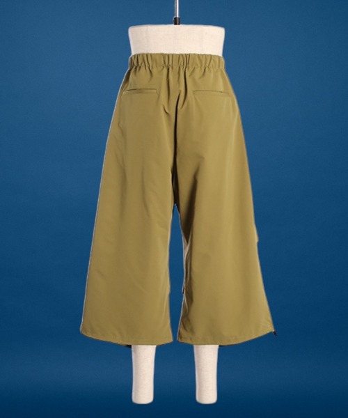 unrelaxing(アンリラクシング)の「ニータッククロップドパンツ(その他パンツ・メンズ・オリーブ・マルチサイズ)」の3枚目の写真