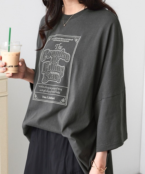 A.H.O.な服 TシャツとA.H.O ペンライト　セット　新品 2WAY グラフィック刺繍 オーバーサイズ半袖Tシャツ MONO-MART